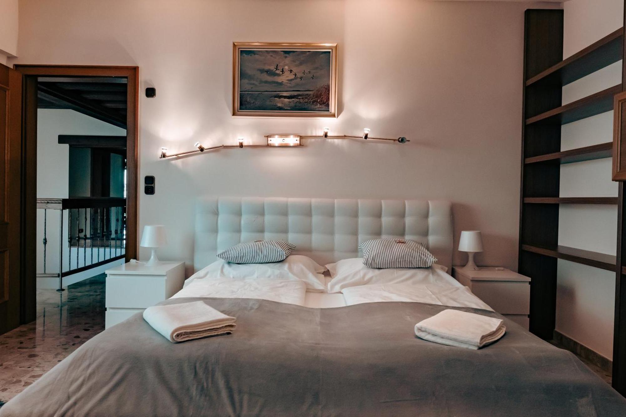Villa Big Quiet With Garden And Pool Wien